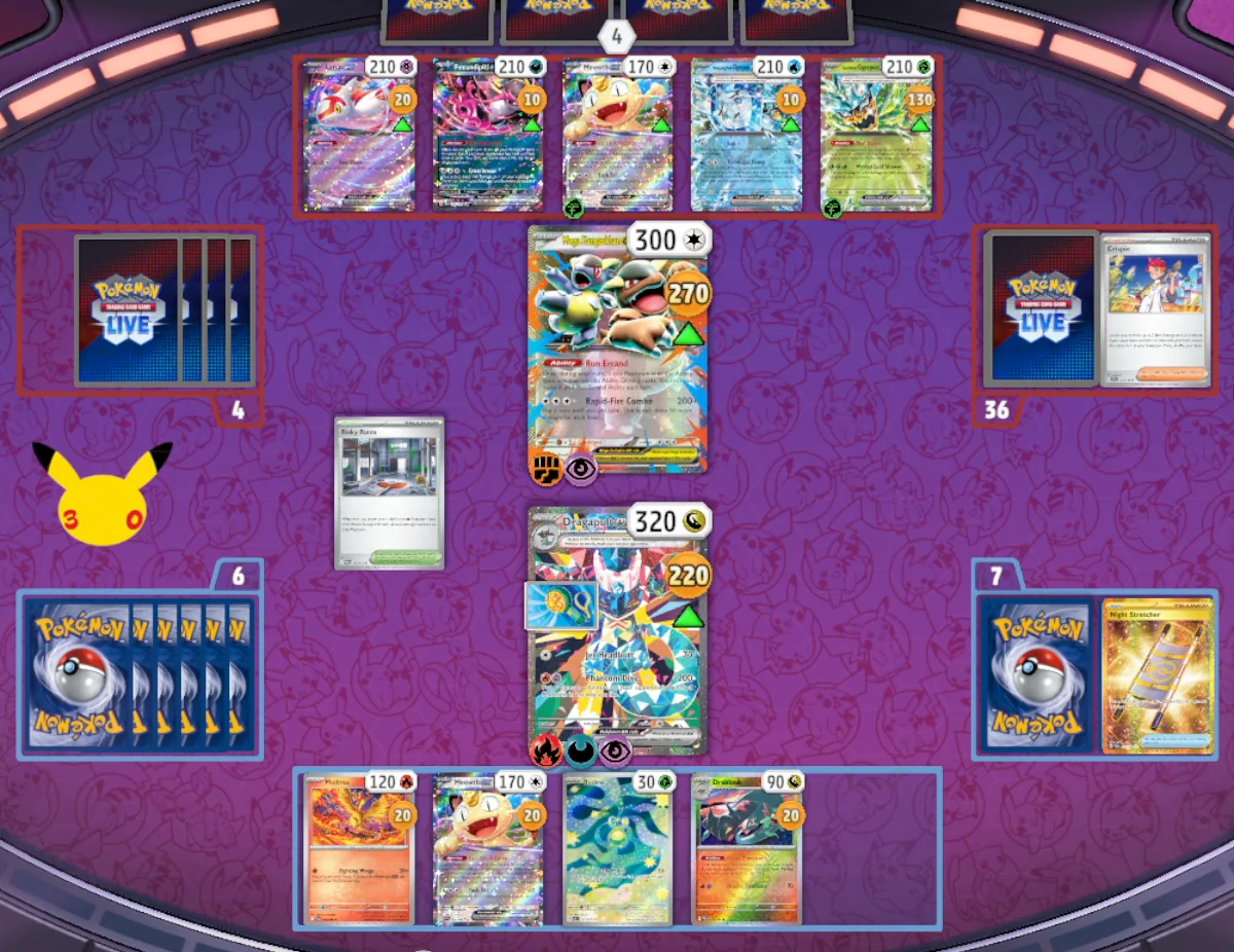 Tabuleiro de uma partida no Pokémon TCG Live